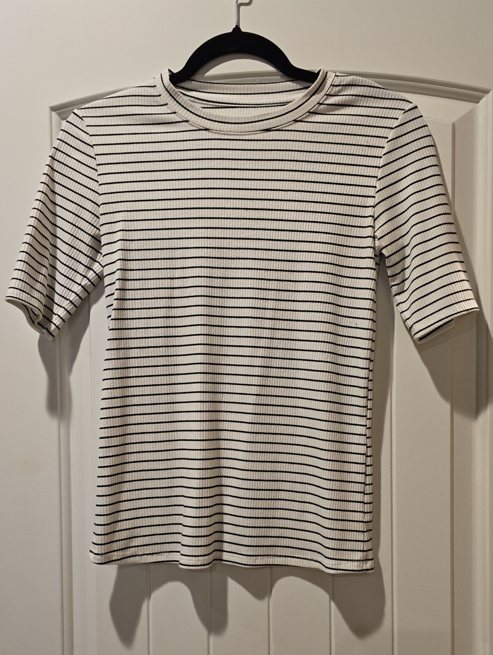 Women's Quarter Sleeve Crew Neck Simply Vera XS